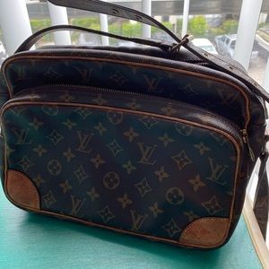 Vintage Louis Vuitton Camera Bag